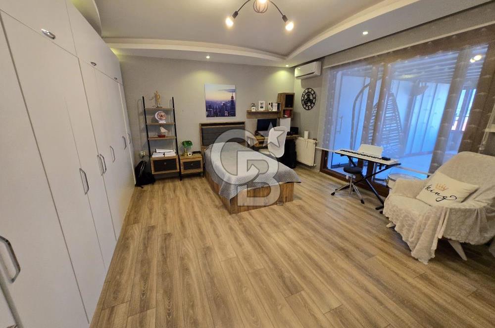 Menemen Taşkonakları sitesinde 260 m2 Satılık 4+1