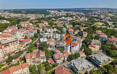 Kiralık müstakil bina Emirgan koruya yakın site içinde 4 katlı