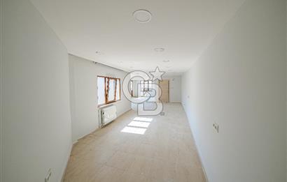 Satılık Emirgan koruya yakın müstakil 4 katlı site içerisinde