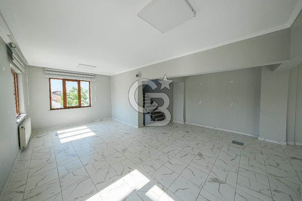 Kiralık müstakil bina Emirgan koruya yakın site içinde 4 katlı