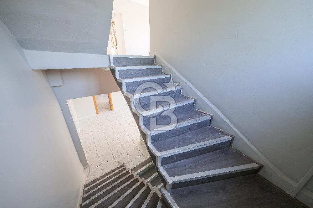 Kiralık müstakil bina Emirgan koruya yakın site içinde 4 katlı