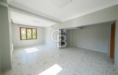 Satılık Emirgan koruya yakın müstakil 4 katlı site içerisinde