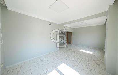 Satılık Emirgan koruya yakın müstakil 4 katlı site içerisinde