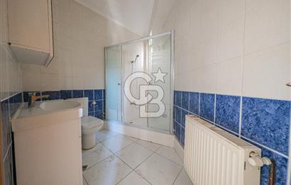 Satılık Emirgan koruya yakın müstakil 4 katlı site içerisinde