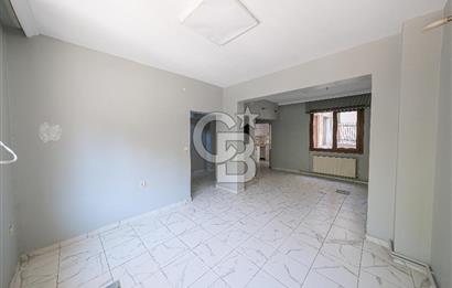 Satılık Emirgan koruya yakın müstakil 4 katlı site içerisinde