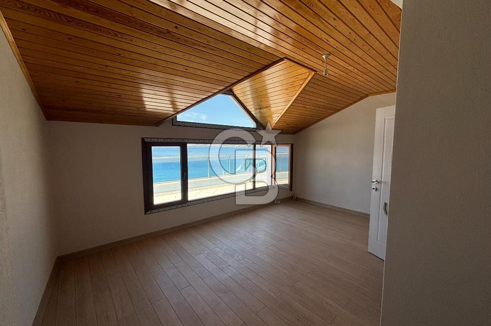ÇANDARLI'NIN DENİZE SIFIR 3+1 130 M2 EN GÜZEL DUBLEKS DAİRESİ