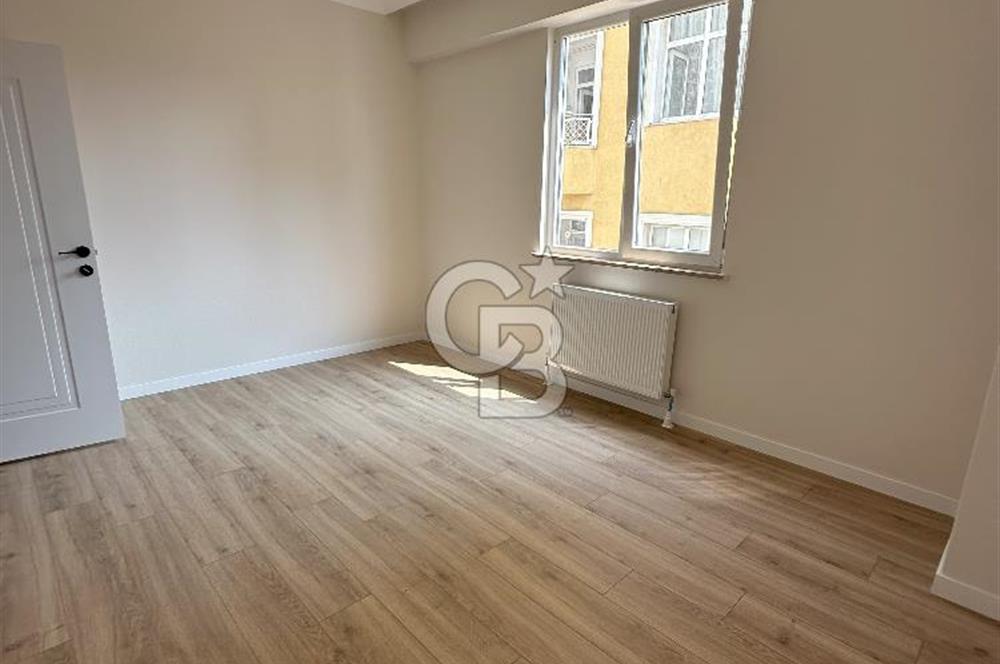 CB Fly'dan Cadde, Belediye ve Kaymakamlık Yakını Lüks Daire