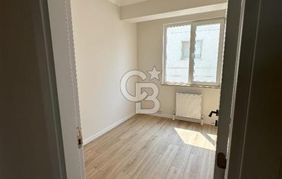 CB Fly'dan Cadde, Belediye ve Kaymakamlık Yakını Lüks Daire