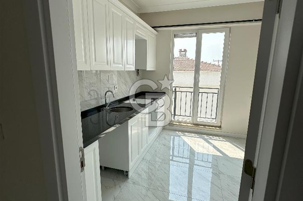 CB Fly'dan Cadde, Belediye ve Kaymakamlık Yakını Çatı Dubleks