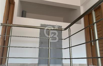 CB Fly'dan Cadde, Belediye ve Kaymakamlık Yakını Çatı Dubleks