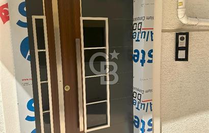 CB Fly'dan Cadde, Belediye ve Kaymakamlık Yakını Çatı Dubleks