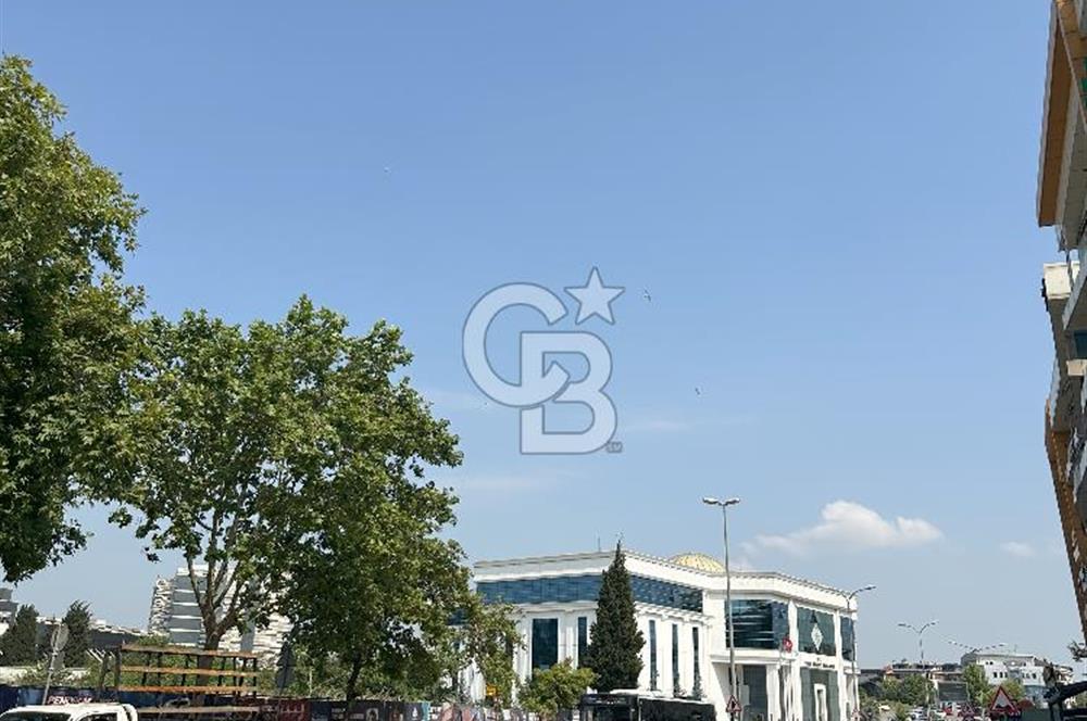 CB Fly'dan Cadde, Belediye ve Kaymakamlık Yakını Lüks Daire
