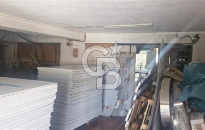 İzmir'de Bornova'nin Ticari kalbi Olan  1. Sanayide Mükemmel Lokasyonda İş Hanı