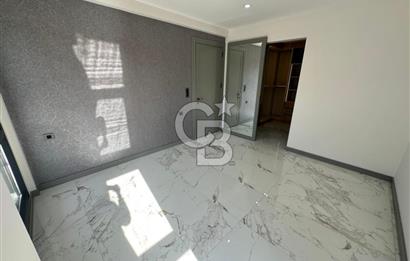Karahasanlı Mah. Site İçinde Havuzlu Otoparklı 3+1 Satılık Daire