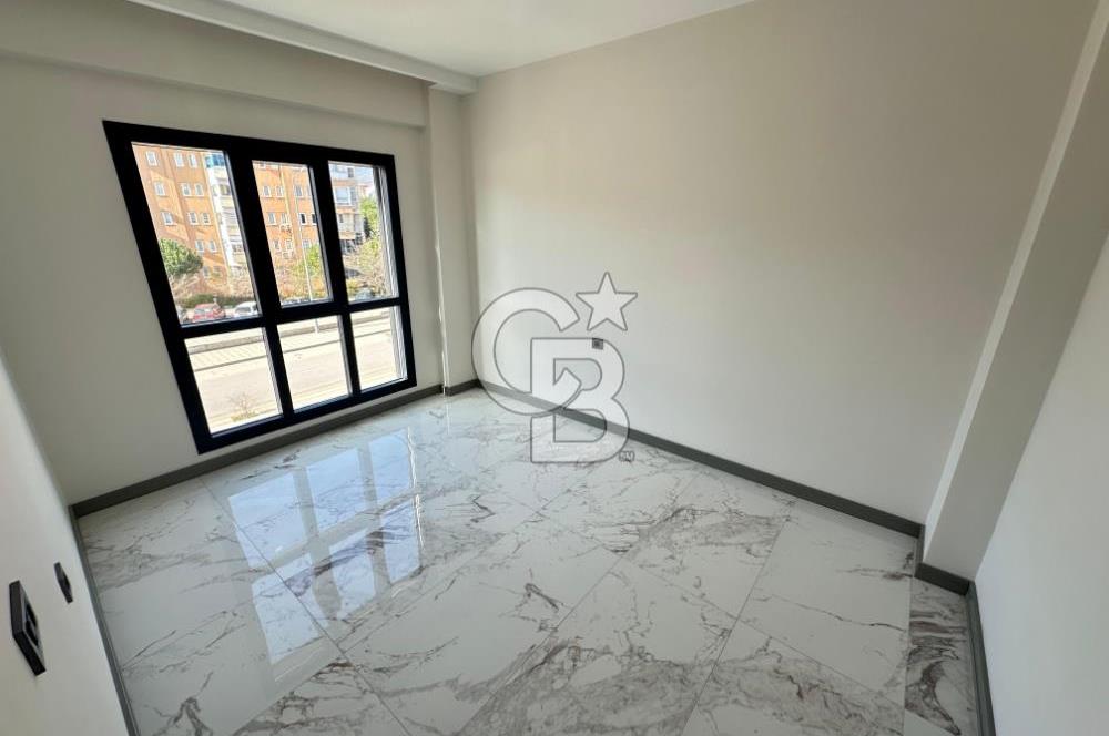 Karahasanlı Mah. Site İçinde Havuzlu Otoparklı 3+1 Satılık Daire