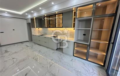 Karahasanlı Mah. Site İçinde Havuzlu Otoparklı 3+1 Satılık Daire