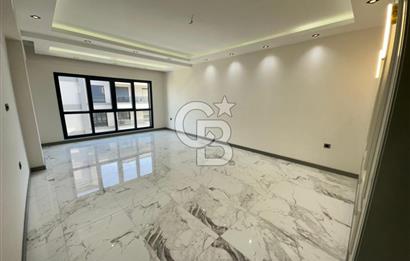 Karahasanlı Mah. Site İçinde Havuzlu Otoparklı 3+1 Satılık Daire