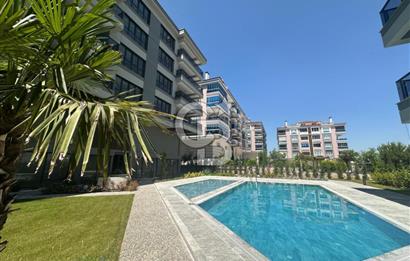 Karahasanlı Mah. Site İçinde Havuzlu Otoparklı 3+1 Satılık Daire