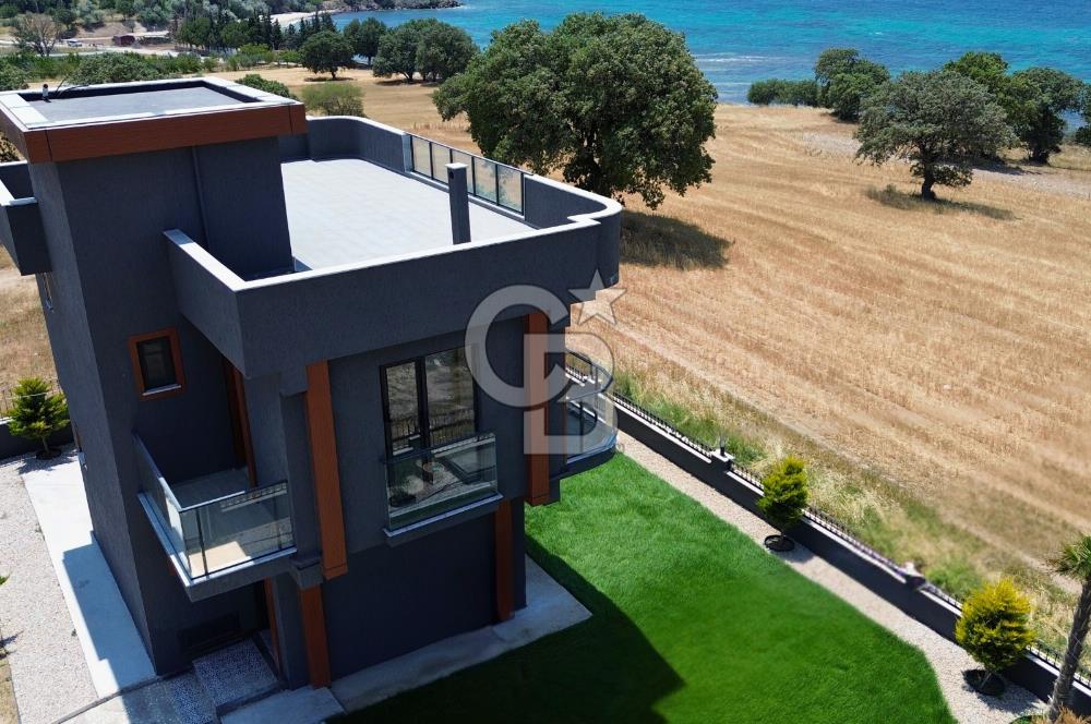 ÇANAKKALE KUMBURUN BAĞLİMAN MEVKİNDE FULL DENİZ MANZARALI VİLLA