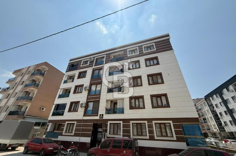 MANİSA MURADİYE'DE ASANSÖRLÜ KAPALI MUTFAKLI SATILIK 2+1 DAİRE