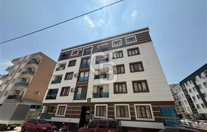 MANİSA MURADİYE'DE ASANSÖRLÜ KAPALI MUTFAKLI SATILIK 2+1 DAİRE