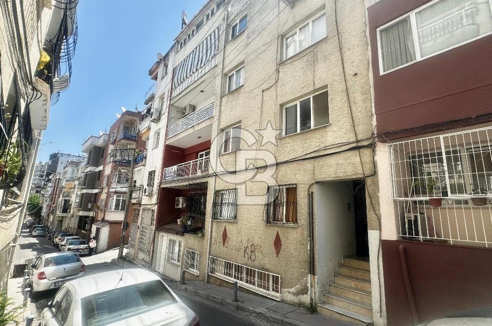 Altıntaş Mahallesi Üçyol Metro istasyon yakını Kiralık 3+1 Daire