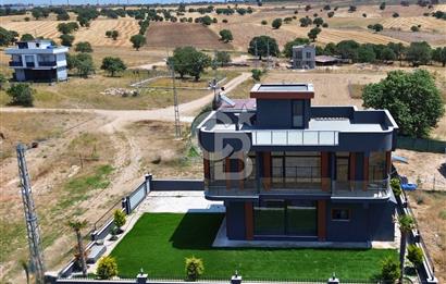 ÇANAKKALE KUMBURUN BAĞLİMAN MEVKİNDE FULL DENİZ MANZARALI VİLLA