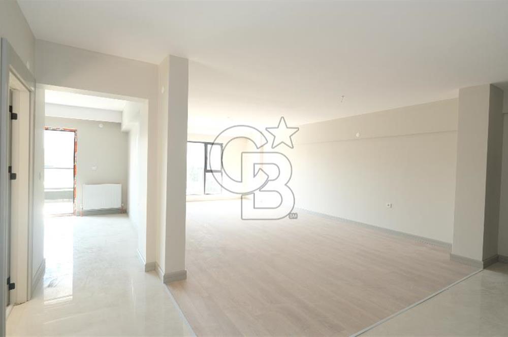 ADRESS GÖKSU'DA GÖL MANARALI 4+1 SATILIK DAİRE