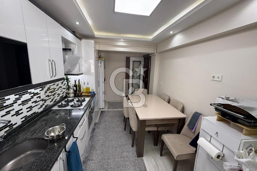 MANİSA MURADİYE'DE ASANSÖRLÜ KAPALI MUTFAKLI SATILIK 2+1 DAİRE