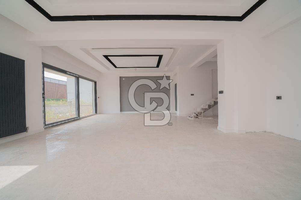 CB Zenith | TALAS REŞADİYE SATILIK 4,5+1 SIFIR VİLLA