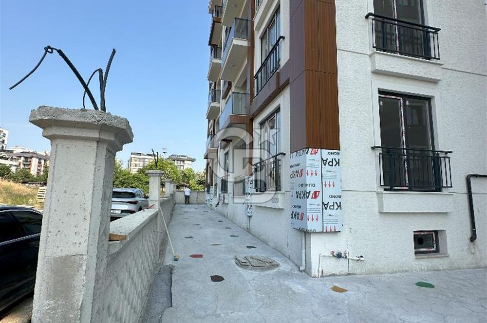 CB Fly'dan Tuzla Sahili ve Mercan Sahili Yakını 2+1 Zemin Kat