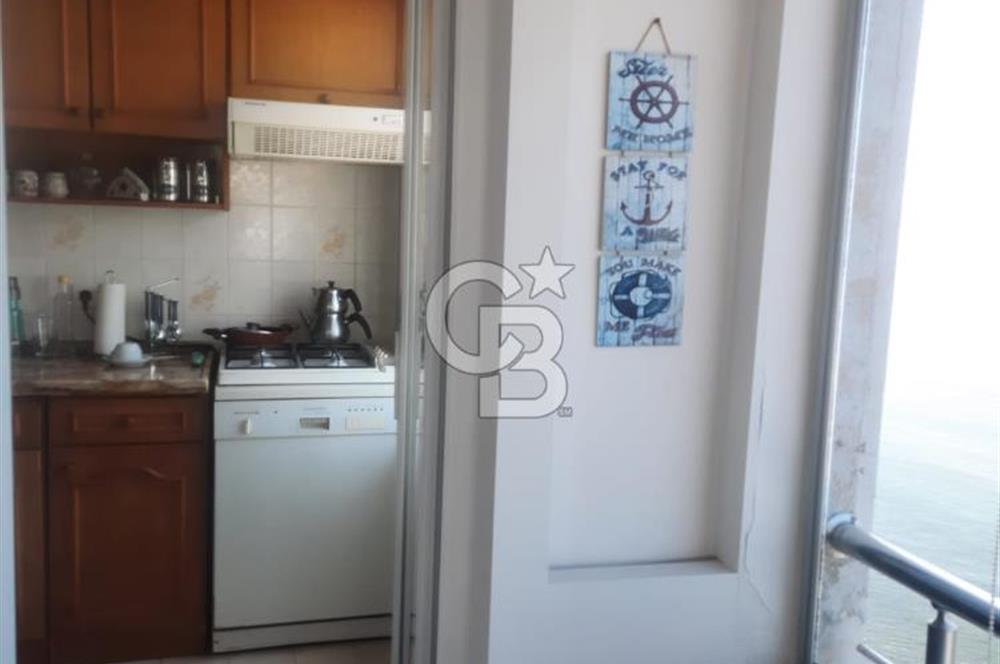 YALOVA ÇINARCIK KORUDA SATILIK MUHTEŞEM DENİZ MANZARALI DAİRE !.