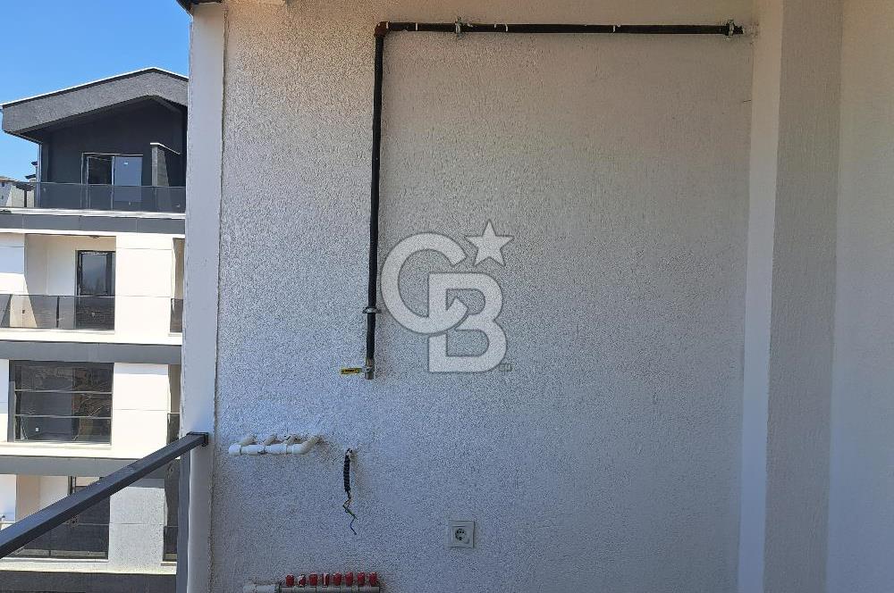YALOVA ÇİFTLİKKÖYDE HARİKA DENİZ MANZARALI 3+1 SATILIK DAİRE