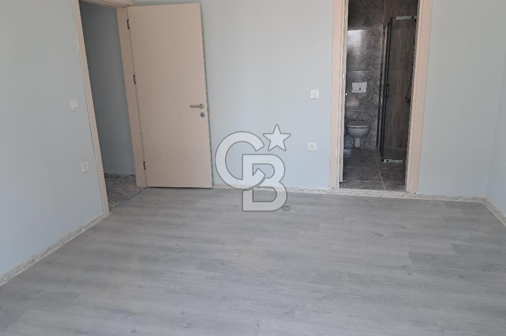 YALOVA ÇİFTLİKKÖYDE HARİKA DENİZ MANZARALI 3+2 SATILIK DAİRE