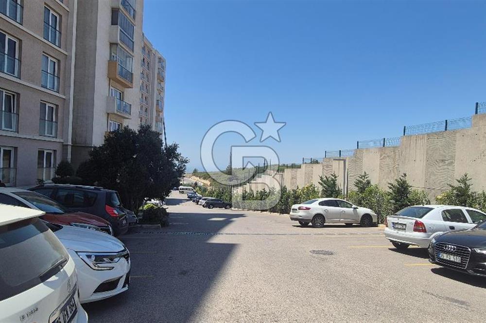 Oyak Buca 2.Etap 3 Cepheli, Havuz ve Park Manzaralı Kiralık 3+1