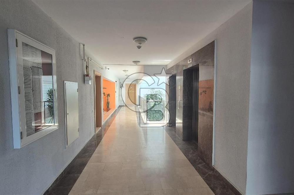Oyak Buca 2.Etap 3 Cepheli, Havuz ve Park Manzaralı Kiralık 3+1