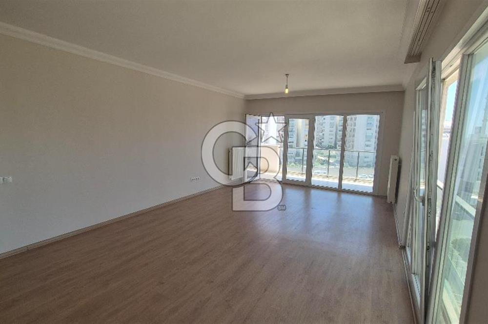 Oyak Buca 2.Etap 3 Cepheli, Havuz ve Park Manzaralı Kiralık 3+1