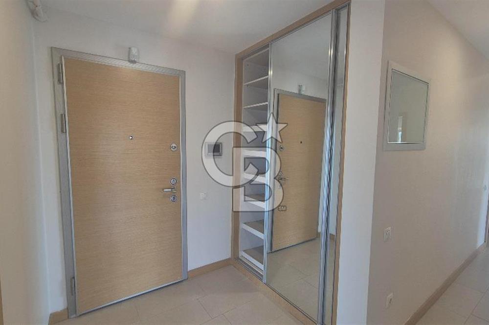 Oyak Buca 2.Etap 3 Cepheli, Havuz ve Park Manzaralı Kiralık 3+1