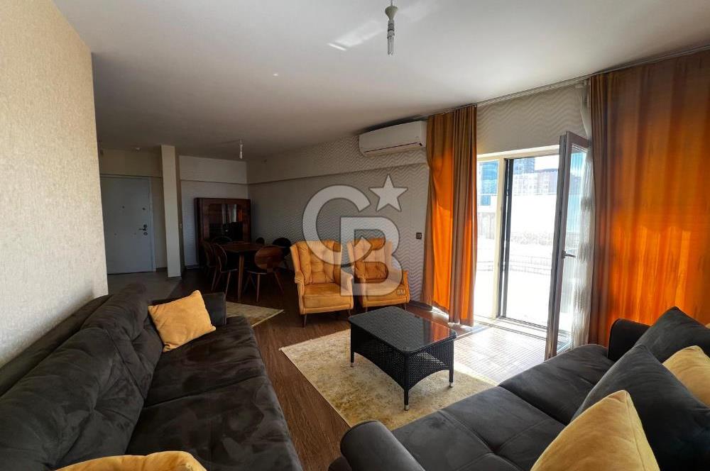 Bosphorus City'de Muhteşem Manzaralı Teraslı Havuzlu Penthouse!