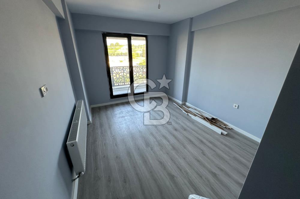 Çanakkale Lapseki'de Sahil ve Denize Çok Yakın Sıfır 3+1 Daire