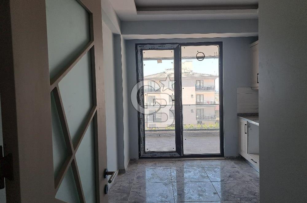 YALOVA ÇİFTLİKKÖYDE HARİKA DENİZ MANZARALI 3+2 SATILIK DAİRE
