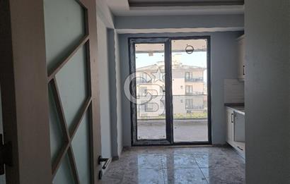 YALOVA ÇİFTLİKKÖYDE HARİKA DENİZ MANZARALI 3+2 SATILIK DAİRE