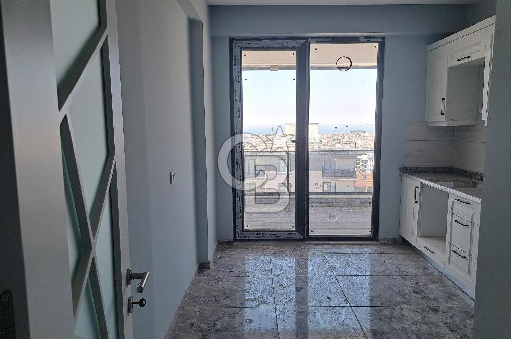 YALOVA ÇİFTLİKKÖYDE HARİKA DENİZ MANZARALI 3+1 SATILIK DAİRE