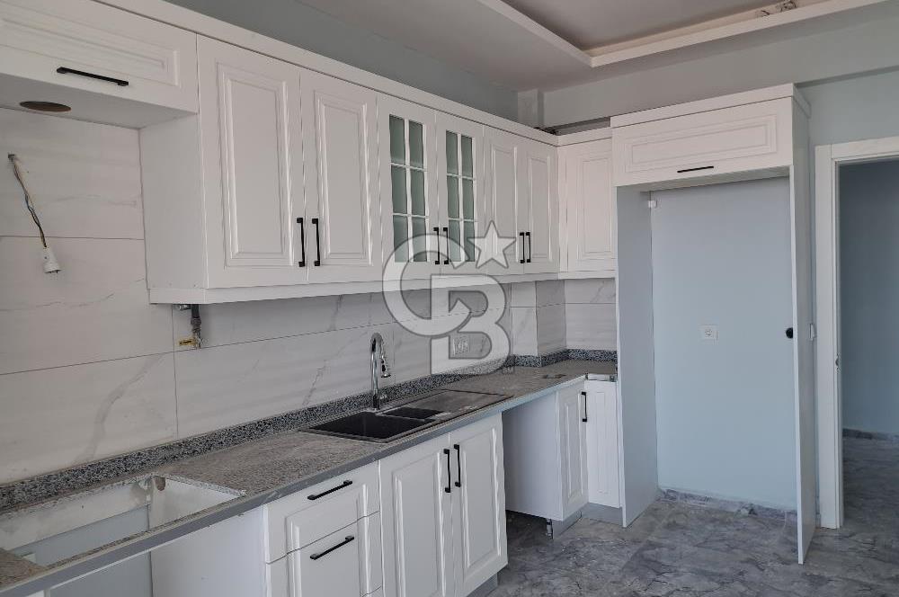 YALOVA ÇİFTLİKKÖYDE HARİKA DENİZ MANZARALI 3+1 SATILIK DAİRE