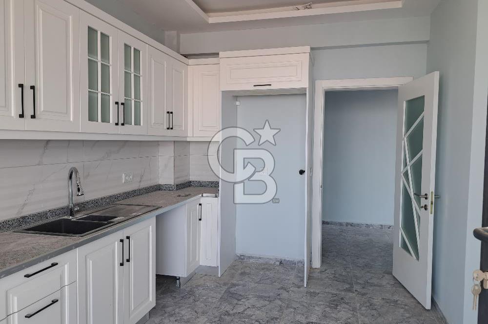 YALOVA ÇİFTLİKKÖYDE HARİKA DENİZ MANZARALI 3+1 SATILIK DAİRE