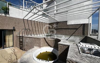Bosphorus City'de Muhteşem Manzaralı Teraslı Havuzlu Penthouse!