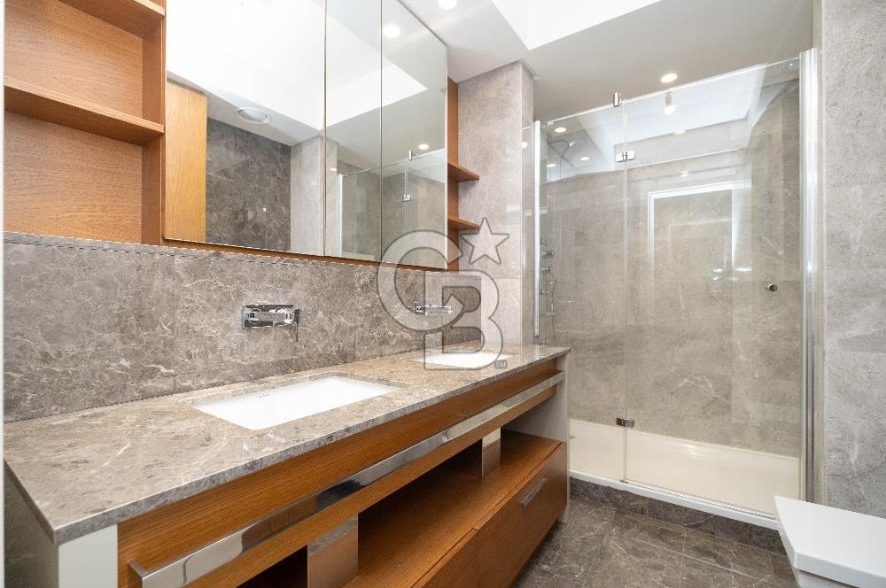 Emaar Square'de Bütün Odaları Deniz Manzaralı 2+1 Fırsatı!!