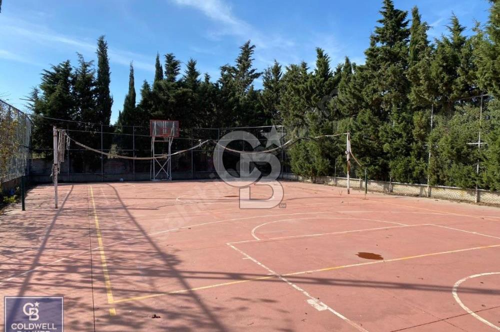 Silivri Sanatçılar sitesinde muhteşem çiftlik evi.