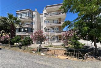 LAPSEKİ DALYAN’DA SİTE İÇİNDE EŞYALI 3+1 SATILIK DAİRE!