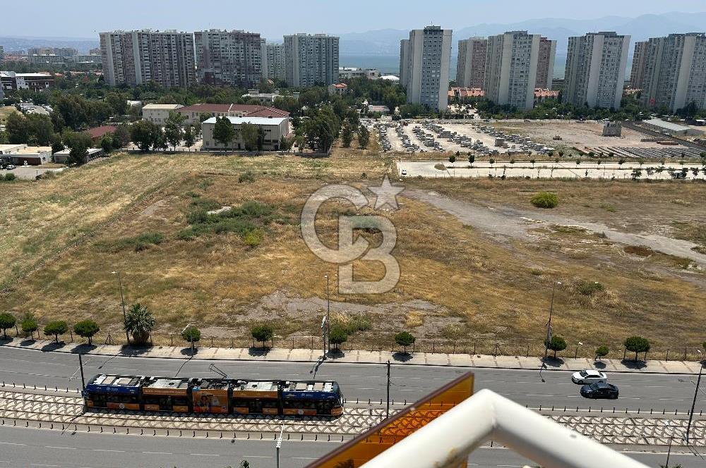 Mavişehir Soyak Optimus'ta Deniz Manzaralı Boş 1+1 Satılık Daire